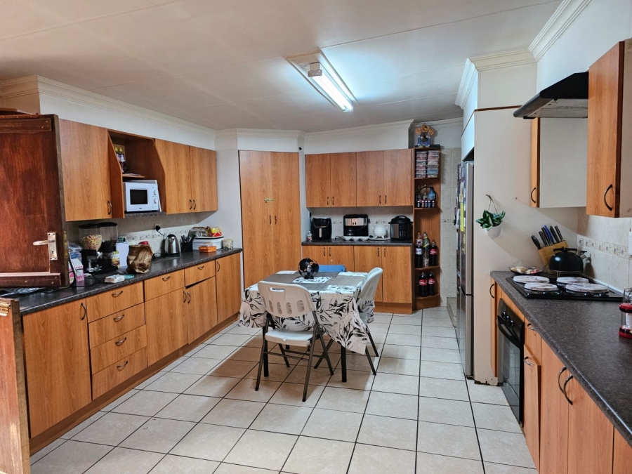 4 Bedroom Property for Sale in Utopia Nature Estate North West